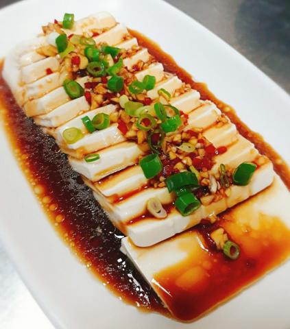 立文工作室 - 涼拌豆腐