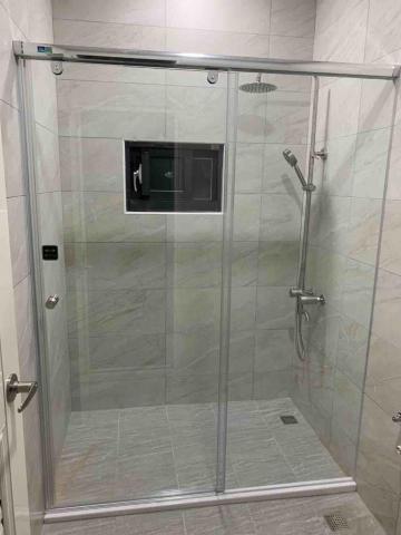 郭建輝 - 淋浴柱安裝