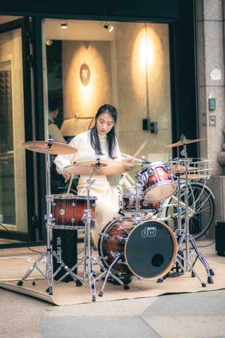 MeganTsao 爵士鼓/鋼琴音樂教學 - 
