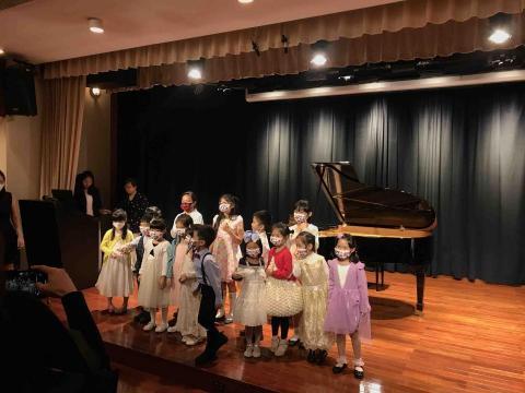 雪倫鋼琴教室 - 學生音樂成果發表會
