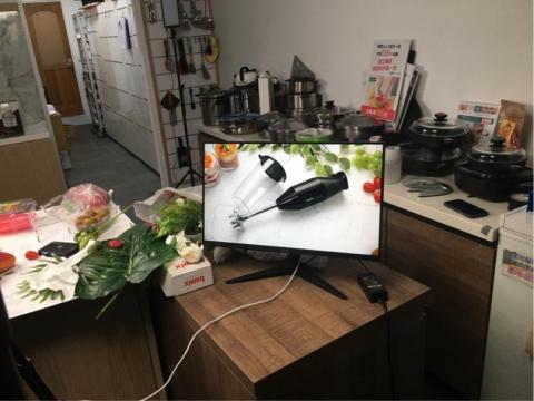 小監獄活動影像工作室 - 
