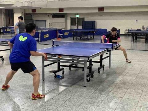 洪承偉 - 客製化教學