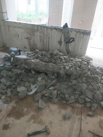 兩兄弟拆除工程 - 