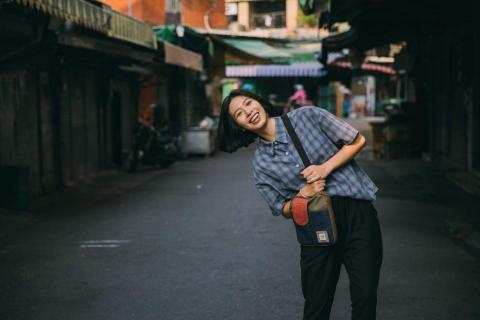 提供吉他表演服務的專家黃旳