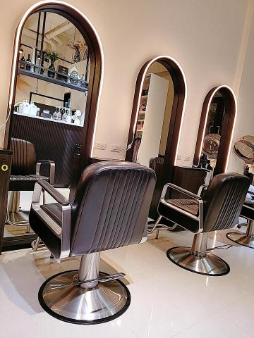 I.P HAIR SALON - 