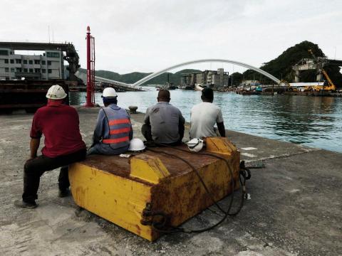 零貳設計工作室  BRIAN LAI - 港口情事攝影作品。