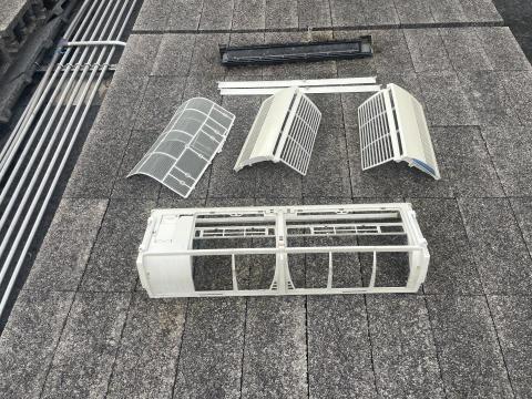 謝志賢 - 壁掛型室內機保養施工照