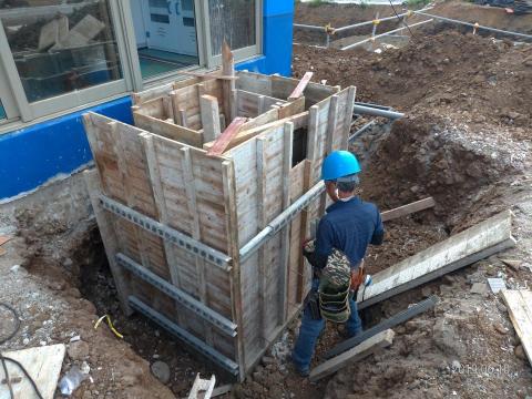 提供1450插頭服務的專家張凱茗