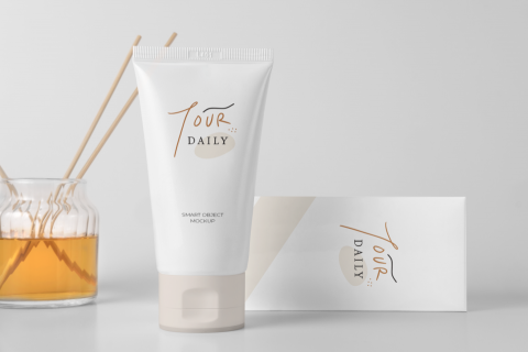 臉臉設計 FACE Design - TOUR DAILY LOGO設計