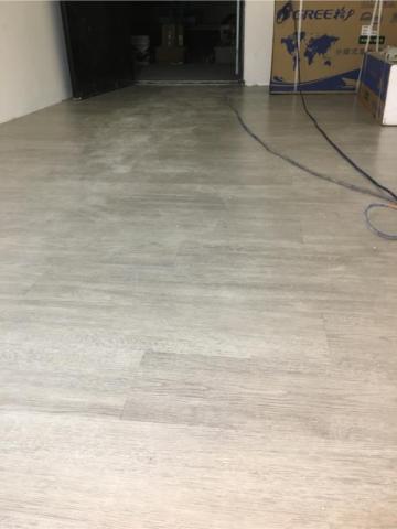 玖佰益時尚防水公司 - 塑膠地板完成
