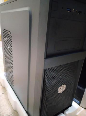 城苑電腦 - 1. 技嘉 B560M GAMING HD+Intel【六核】Core i5-10400F 無內顯
2. 技嘉 GTX 1050 Ti D5 4G/Std:1290MHz/註冊四年保(長17.2cm)
3. 創見 DDR4-2666-16G (JM2666HLE-16G)【2條】
4. WD 藍標 SN550 500G/M.2 PCIe 2280/讀:2400M/寫:1750M/TLC/五年保
5. 海韻 S12III-SSR 550GB3 550W 80+PLUS銅牌 (直出模組/長12mm/5年原廠保