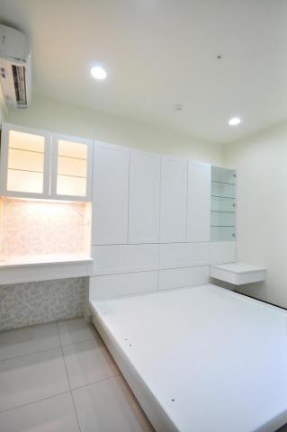 誠鑫櫥飾 - 系統櫃
梳妝台+床頭收納櫃+床架