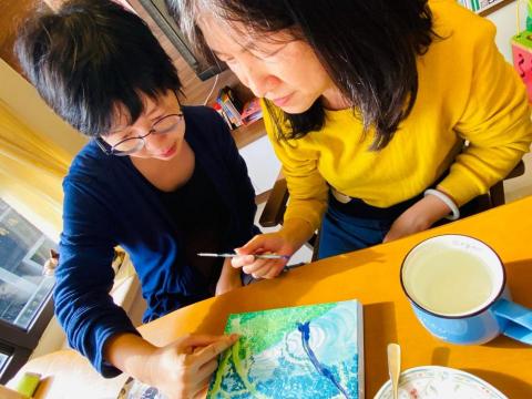 米多綠的美術教室 - 課程中教如何畫樹的陰影