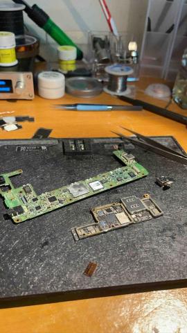 Hua studio - 手機主板維修