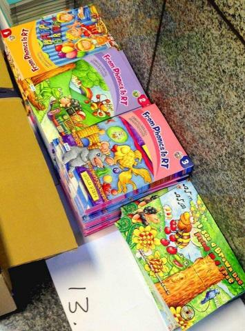 玉米平面設計工作室 - 手繪兒童英文習作和繪本插畫設計3