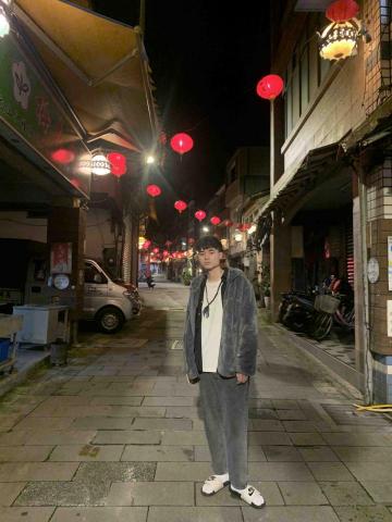 提供剪髮技巧服務的專家江冠霖