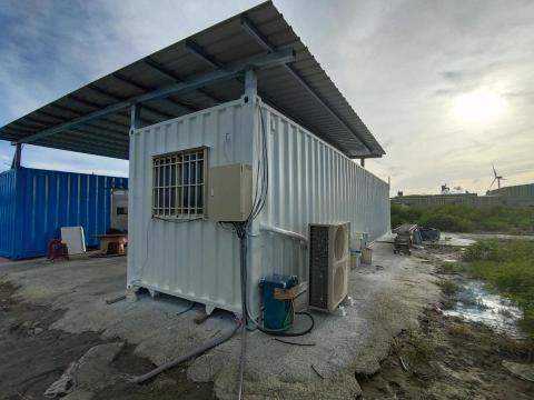 油漆 - 貨櫃噴漆