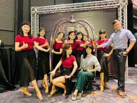 張鈞弼拉丁舞教室 - 帶團參與演出