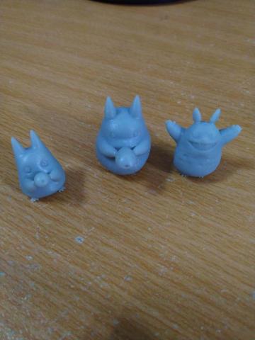 曾宇賢 - 小小的可愛的豆豆龍模型~很精細呢