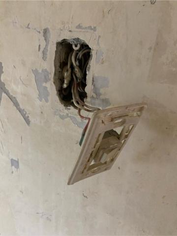 達坊居家修繕 - 開關更換