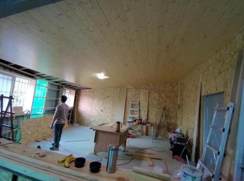 御梓裝潢工程行 - 杉木天花