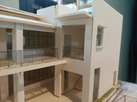 陳斈綾 - 模型代工