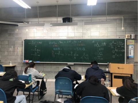 陳居澤 - 老師視角