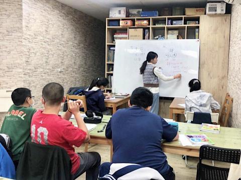 許加霓 - 小六家教班 2021.03.13