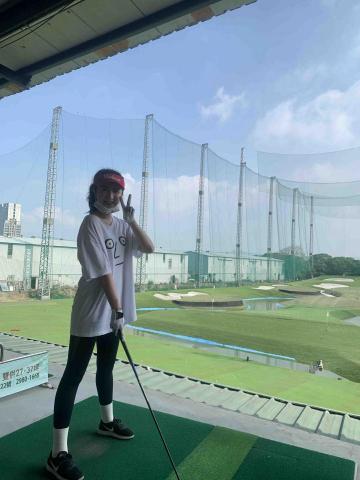 龍 GOLF ACADEMY - 同同