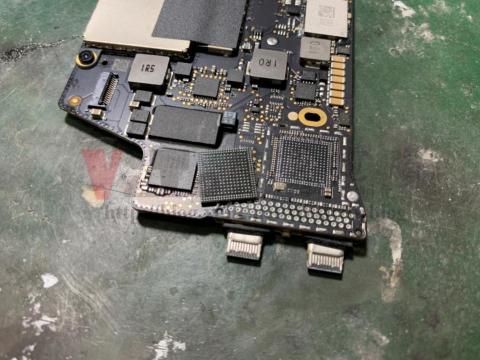 維多電腦有限公司 - Macbook pro不過電維修