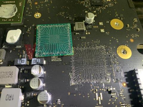 維多電腦有限公司 - iMac無法開機維修，更換PCH晶片