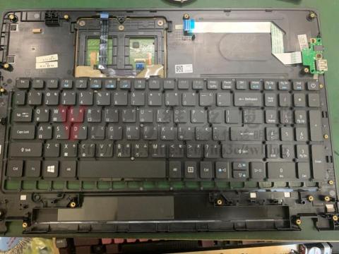 維多電腦有限公司 - 筆電鍵盤更換