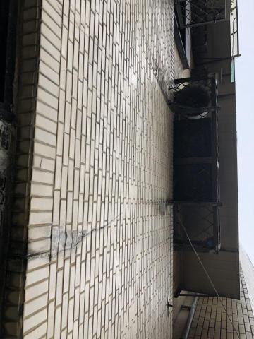 強尼水電 - 外牆-
外牆因裝修及地震關係裂開,下雨時嚴重漏水及壁癌!
利用繩索技術安全垂降於裂縫位置進行填補加強及整體外牆的防水塗布!
尋找問題,分析狀況,提出方案,解決問題,客戶滿意 強尼水電 - 外牆-
外牆因裝修及地震關係裂開,下雨時嚴重漏水及壁癌!
利用繩索技術安全垂降於裂縫位置進行填補加強及整體外牆的防水塗布!
尋找問題,分析狀況,提出方案,解決問題,客戶滿意