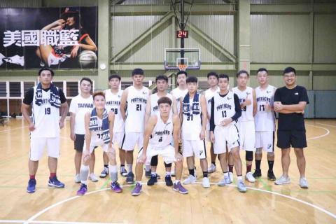 提供coach钱包服務的專家panthers coach team