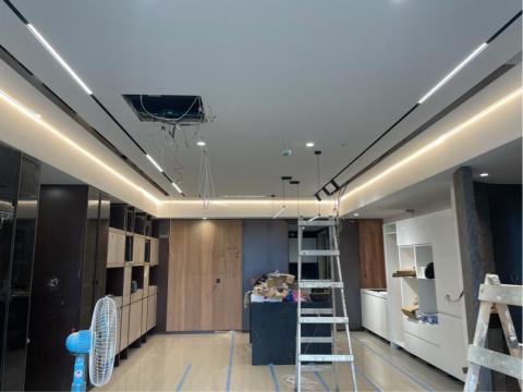 乙天水電工程 - 森聯摩天41 （燈具安裝施工中）