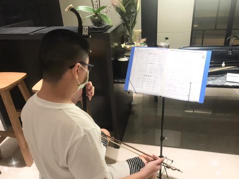 呂老師 二胡教學 - 二胡教學