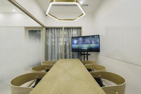 『 Lab 樂本知室 』 一對一、一對四家教班 - 