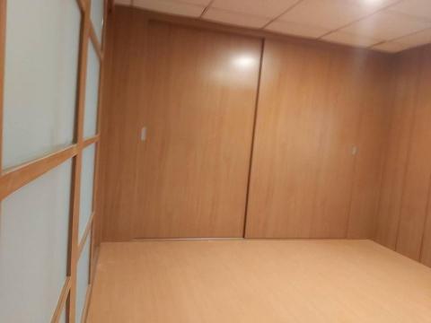 鴻屋室內各項裝潢工程 - 牆面隔間實例