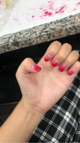 林芠憶 - 單色漸成美甲彩繪