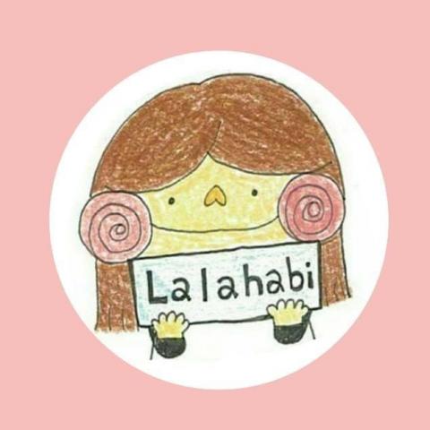 提供兒童美術創作服務的專家伍芯儀