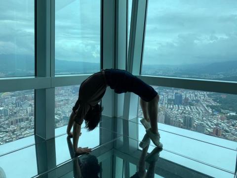 Chin.yoga -  Chin.yoga -