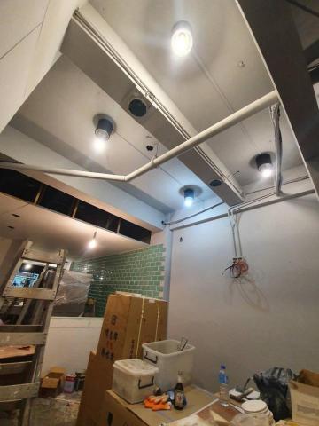 黃寬展 - 飲料店-吸頂燈