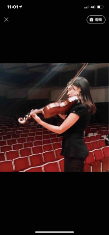 提供電子琴入門服務的專家許珮甄