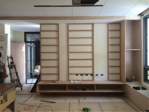 樹&middot;設計工作所 - 電視牆*化妝中