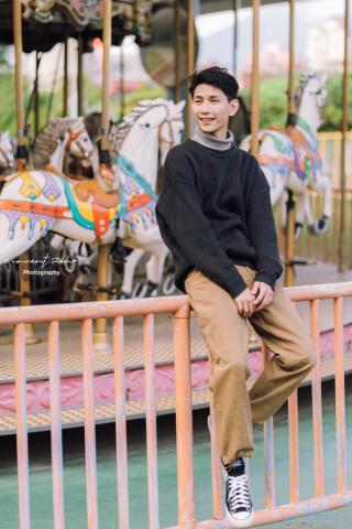 提供陽光高爾夫服務的專家王昱崴