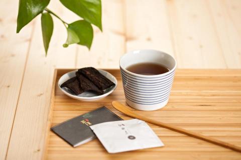 戰宇顧問工作室 - 茶葉包設計及實體拍攝