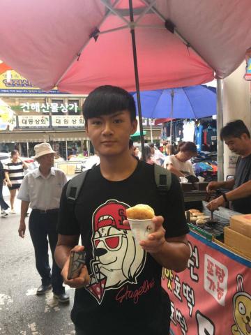 提供手寫板服務的專家林子敬