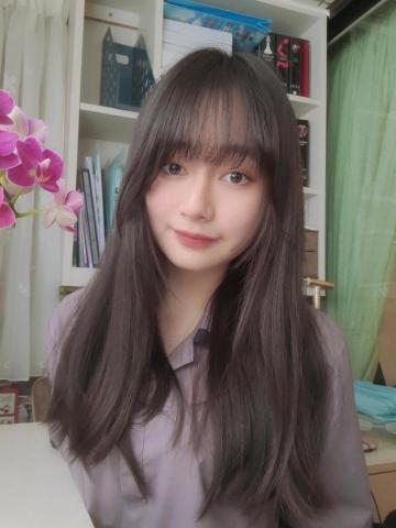 戴丞妤 英文家教 - 就讀國立政治大學英文系一年級