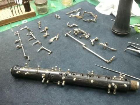 張雅翔 - 具有管樂器維修實習經驗（長笛、單簧管、雙簧管）