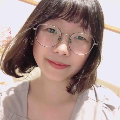 提供線上家教服務的專家謝采榆